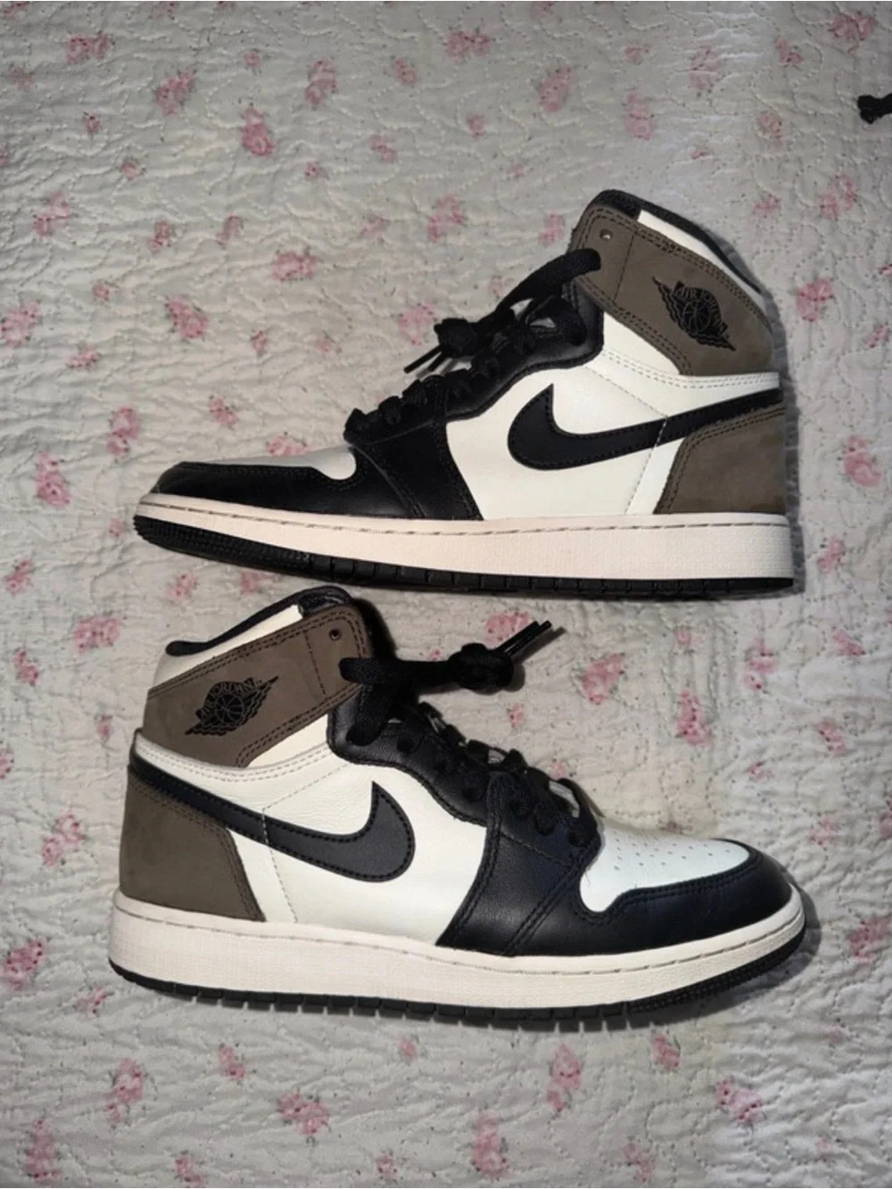 Nike Men's Black White Taupe High-Top Sneakers